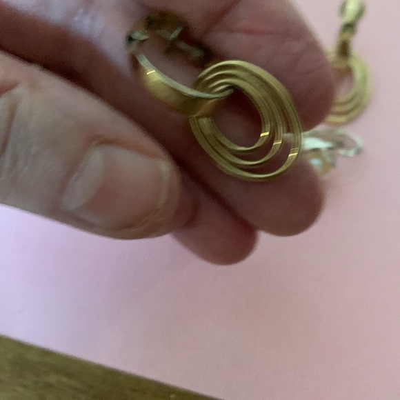 Clip on style earrings, two pairs - Picture 7 of 7